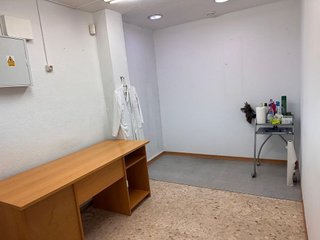 Local comercial en venta en Barrio Alto en San Juan de Aznalfarache