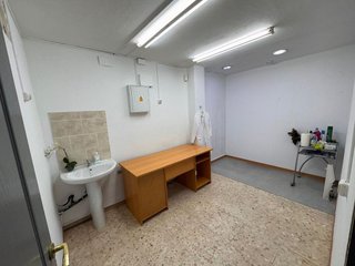 Local comercial en venta en Barrio Alto en San Juan de Aznalfarache