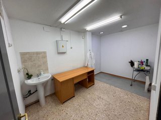 Local comercial en venta en Barrio Alto en San Juan de Aznalfarache