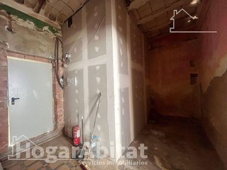 Chalet en venta en Avda. de Abril. - 9 de octubre en Sagunto