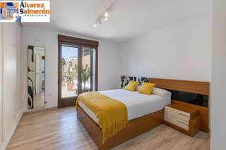 Chalet en venta en Zubia (La)