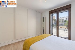 Chalet en venta en Zubia (La)