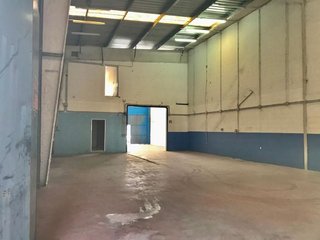 Nave industrial en venta en Valencina de la Concepción