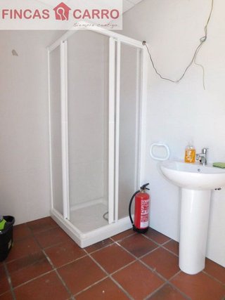 Local comercial en venta en Zona Fernández Ladreda en Pontevedra