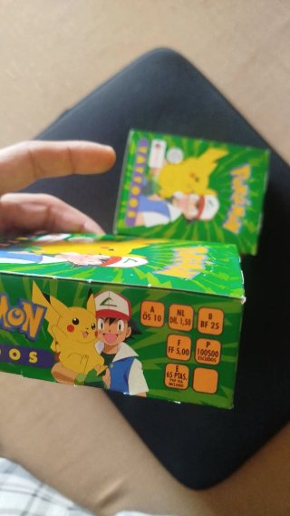 2 Cajas Tattoos Pokémon Merlin