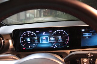 Mercedes-Benz A220 Sedan 4Matic 7G DCT paquete AMG