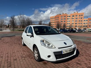 RENAULT CLIO 1.5 DCI AÑO 2013