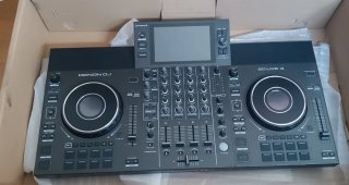 Denon DJ SC Live 4 Controlador DJ