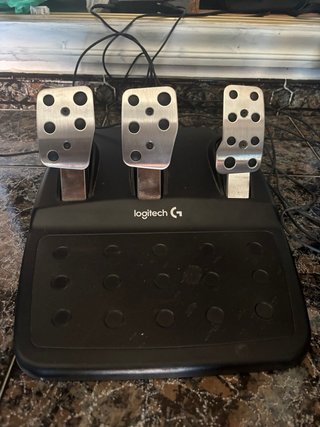 Vendo Volante Logitech G923 Xbox Pedales y marchas