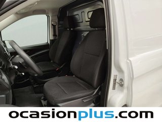 Mercedes-Benz Vito Furgon 114 CDI Pro larga AT 100 kW (136 CV)