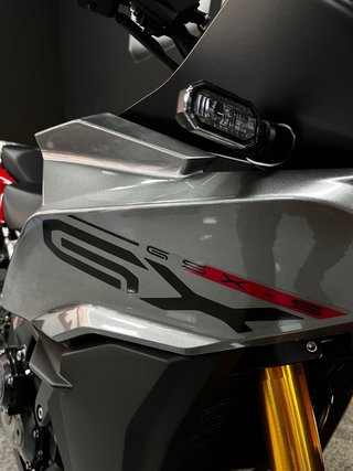 SUZUKI GSX-S1000GX Roja