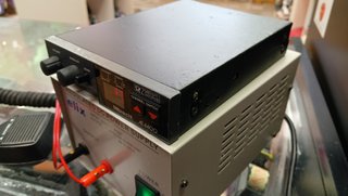 Emisora CB Albrecht AE4400 + Antena