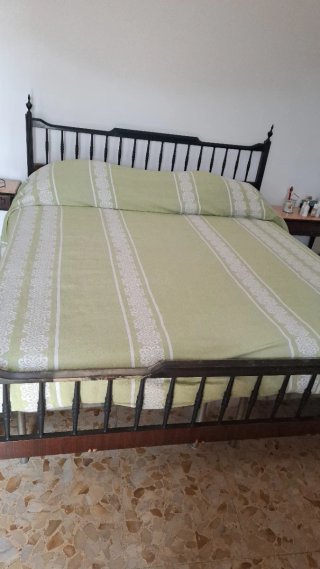 Comodini  Liberty con piano in marmo armadio