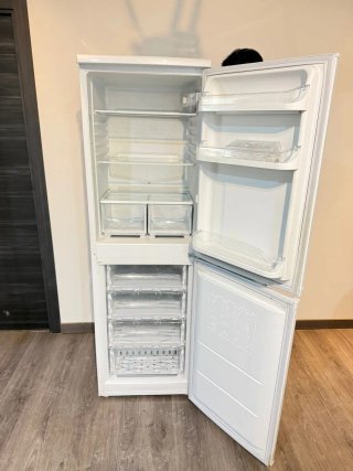Nevera Indesit No Frost