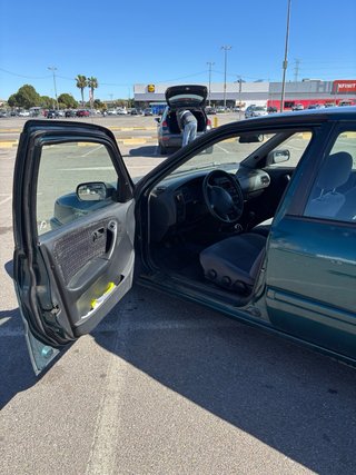 Nissan Primera 1995