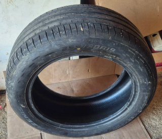 Goma Falken 255/50-R19 para BMW X5