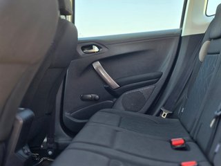 Peugeot 2008 2015