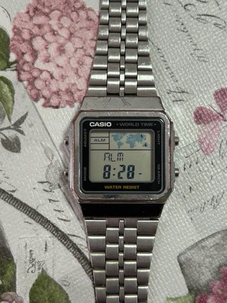 Reloj Casio World Time