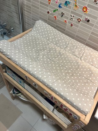 Cambiador bebe IKEA adaptado