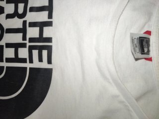 Camiseta The North Face Blanca