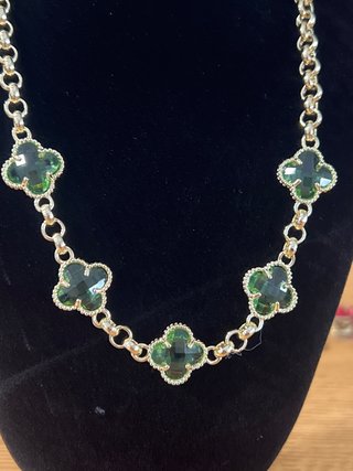 Collar trébol laminado 14K XP verde