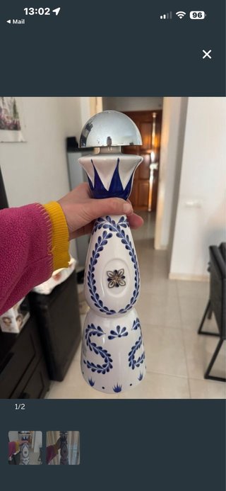 Botella decorativa cerámica azul y blanca