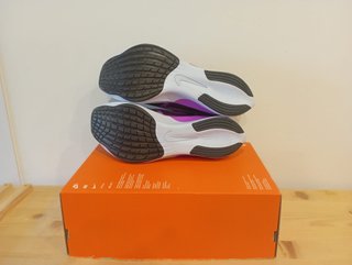 Nike (44 EU) Zoom Fly 4 Negro