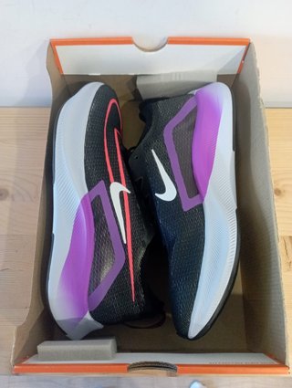 Nike (44 EU) Zoom Fly 4 Negro
