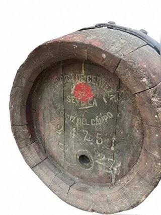 Barril antiguo Cruzcampo de roble americano siglo XX
