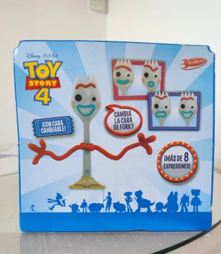 FORKY TOY STORY MUÑECO FIGURA DISNEY Caja