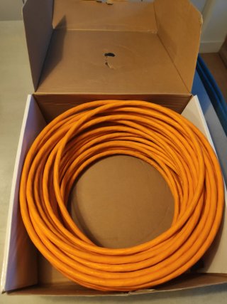 Cable Ethernet 24 metros marca LW Electronic S/FTP