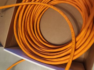 Cable Ethernet 24 metros marca LW Electronic S/FTP