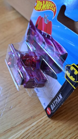 Hot Wheels Batman Classic TV Series Batmobile Mora