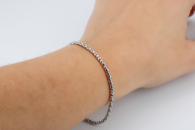 Pulsera De Oro Blanco De 18K.. Ref: 034-05-00699
