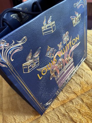 Bolsa de papel Louis Vuitton