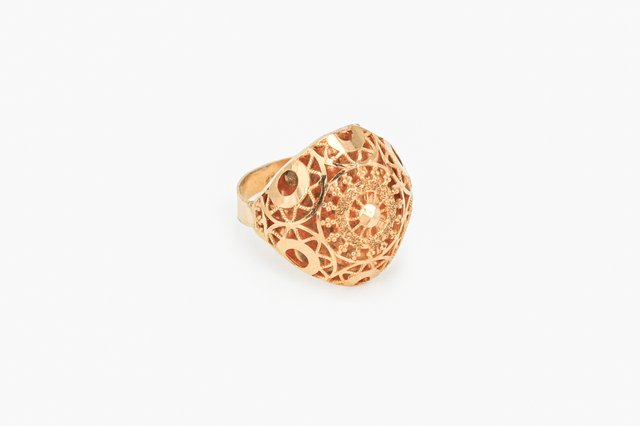 Anillo De Oro De 18K.. Ref: 038-01-01671