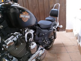 Harley Davidson XL2 Cruiser Negra