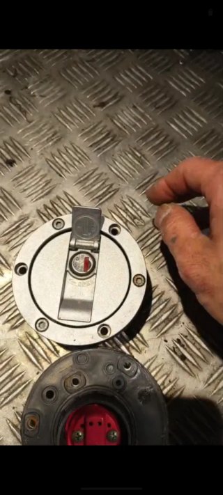Tapones gasolina moto