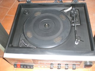 equipo de sonido antiguo