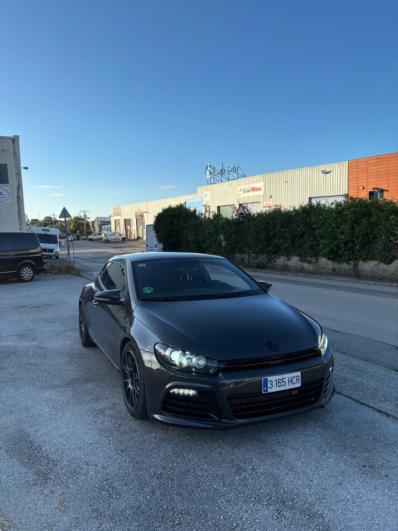 Volkswagen Scirocco 2.0tsi 210cv DSG - foto 1