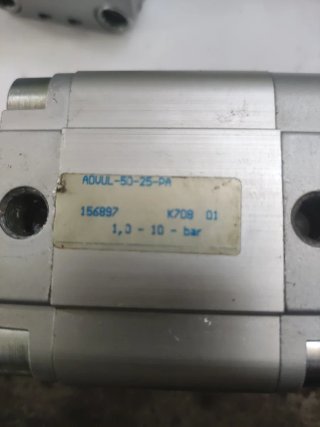 2 Cilindros Neumáticos Festo ADUUL 50-25 PA