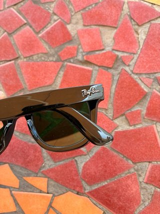 Gafas de sol Ray-Ban negras 2140