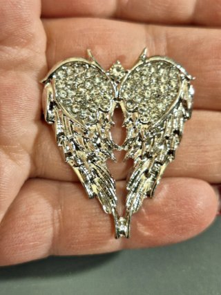 Broche Alas de Ángel con Brillantes joyas de mujer