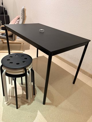 Muebles y electrodomésticos, junto o por separado.