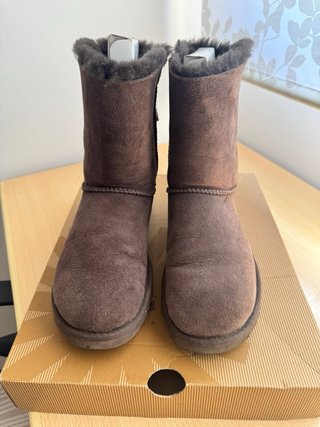 Botas Ugg Mujer Marrón con Lazos