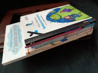 Lote 5 libros infantís en galego (de 6 a 9 anos)