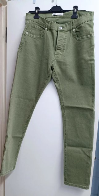 Pantalones vaqueros Zara hombre verde oliva