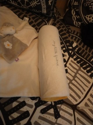 Antivuelco bebé cojín y peluche hipopótamo