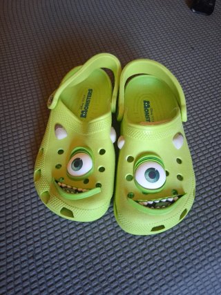 Zapatillas de DISNEY pixar MONSTERS