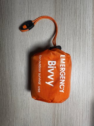 Kit Supervivencia + Saco Emergencia